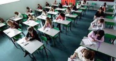 أكثر من 100 مدرسة في بريطانيا تواجه الإغلاق بسبب الخرسانة المتهالكة