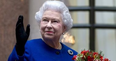 بريطانيا تخطط لإقامة نصب تذكارى للملكة إليزابيث فى ذكرى وفاتها الأولى