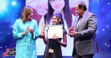 وزيرة الثقافة تكرم الأطفال الفائزين بجائزة الدولة للمبدع الصغير لعام 2023
