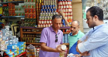 ضبط سلع غذائية مجهولة المصدر فى حملة مكبرة بالإسكندرية