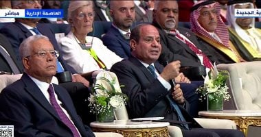 الرئيس السيسى: "الإنجاب حرية كاملة لكن عدم تنظيمه يسبب كارثة للدولة" 