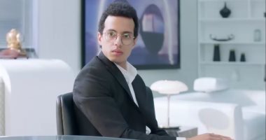 أحمد أمين مريح نفسيا.. طه دسوقى يكشف سر نجاح دوره فى "الصفارة".. فيديو 