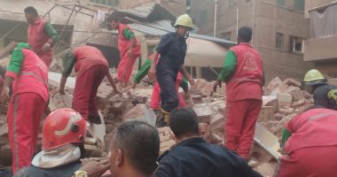 محافظ القاهرة يوجه بصرف إعانات عاجلة للمتضررين من انهيار عقار بحدائق القبة