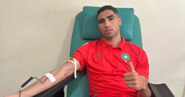 لاعبو منتخب المغرب يتبرعون بالدم لمصابى الزلزال المدمر.. صور