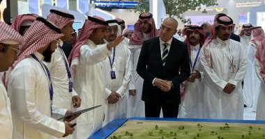وزير الإسكان يشارك فى افتتاح معرض "سيتي سكيب" بالعاصمة السعودية الرياض 