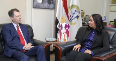 مايا مرسى تستقبل السفير الإسبانى فى مصر وتستعرض جهود تمكين المرأة