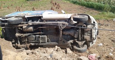 إصابة 4 أشخاص فى حادث تصادم سيارتين على طريق "بنى سويف - إهناسيا"