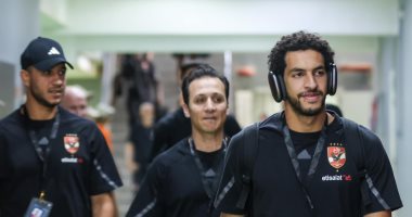 الأهلي يصل ملعب برج العرب لمواجهة المصري في الجولة الأولى للدوري.. صور
