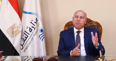 وزير النقل يسرد تفاصيل شق قناة السويس الجديدة فى سنة بدلا من 3 سنوات.. فيديو 