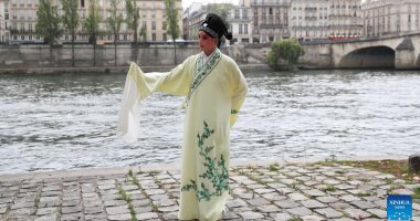 فقرات استعراضية للأوبرا الصينية بساحات باريس