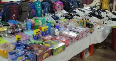 توزيع 4300 قطعة ملابس وأحذية مجاناً على 450 أسرة بقرى دسوق
