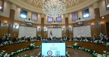 الرئيس السيسي يطلع على جهود جامعة طنطا لدعم مشاركة الطلاب بمبادرة حياة كريمة