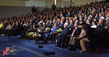 سياسيون: كلمة الرئيس بـ"حكاية وطن" طمأنت للمصريين بشأن استكمال طريق التنمية