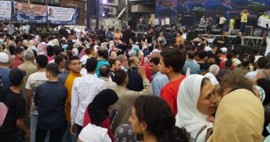 حشود بالآلاف تجوب القاهرة والجيزة للاحتفال بنصر أكتوبر ودعم ترشح السيسي