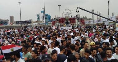 انطلاق احتفالية انتصارات أكتوبر بميدان المؤسسة بشبرا الخيمة ومطالبات للرئيس بالترشح
