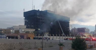 حريق مبنى مديرية الإسماعيلية وجهود مكثفة من رجال الحماية ...