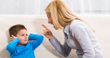 دراسة: الصراخ فى وجه الأطفال ضار مثل الاعتداء الجسدى والإساءة اللفظية