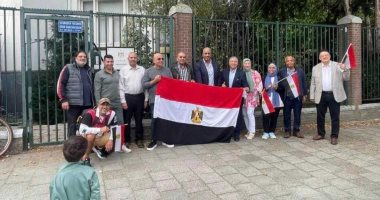الجالية المصرية بهولندا تواصل توثيق تأييدات  لدعم ترشح الرئيس السيسى