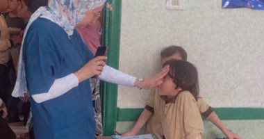 جامعة بنها تنظم قافلة طبية لطلاب المدارس الابتدائية بقرية كفر عابد 
