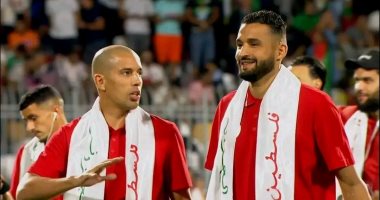 لاعبو منتخب الجزائر يدعمون فلسطين قبل مواجهة الرأس الأخضر.. فيديو