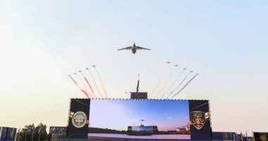 الرئيس السيسى يشهد عرضا للألعاب الجوية خلال احتفالية تخرج الكليات العسكرية (صور)