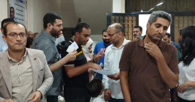 استمرار توافد أطباء الشرقية للإدلاء بأصواتهم فى انتخابات التجديد النصفى.. صور