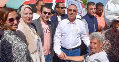 محافظ الإسكندرية يتفقد حملة التبرع بالدم لصالح الشعب الفلسطينى