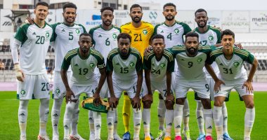منتخب السعودية بالقوة الضاربة ضد عمان فى كأس آسيا