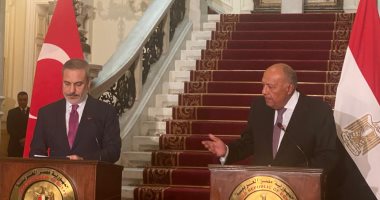 وزير خارجية تركيا: نتطلع لزيادة استثماراتنا فى مصر لـ15 مليار دولار 