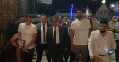 وصول المرشح فريد زهران إلى المنوفية لبدء أول مؤتمراته.. فيديو
