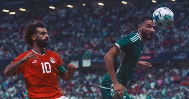محمد صلاح يقود منتخب مصر للتعادل مع الجزائر بـ 10 لاعبين 1-1 وديًا فى الإمارات