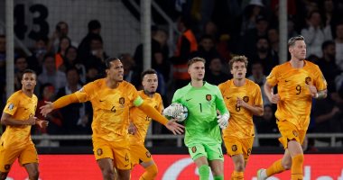 ديباي يقود تشكيل هولندا ضد كندا استعدادا ليورو 2024