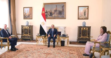 الرئيس السيسى يشيد بمستوى التعاون بين مصر ومنظمة التعاون الاقتصادى