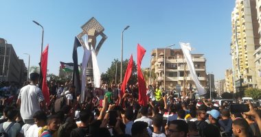 "طلاب من أجل مصر" بجامعة سوهاج تنظم وقفة تضامنية لدعم الشعب الفلسطينى