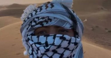 الشال الفلسطيني.. ارتداه رموز المقاومة فأصبح رمز النضال من أجل القضية