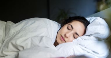 5 مشاكل نوم شائعة تزداد فى الشتاء.. اعرف إزاى تحلهم
