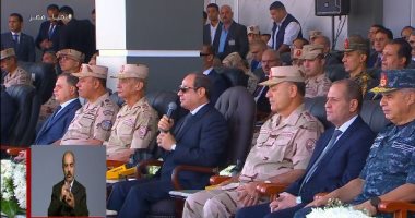 الرئيس السيسى: تأمين مصالح مصر وأمنها القومى دور رئيسى للقوات المسلحة