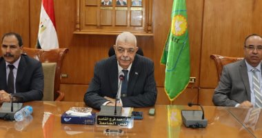 رئيس جامعة المنوفية يؤكد على دعمه لقرارات القيادة السياسية ويشيد بالتزام الطلاب