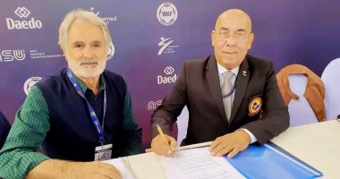 توقيع عقد استضافة بطولة العالم للكاراتيه 2025 بمصر