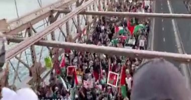 إغلاق جسر بروكلين بنيويورك فى وجه مظاهرة مؤيدة للفلسطينيين 