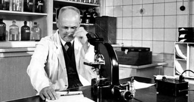 نوبل تتذكر جرهارت دوماك.. أول مكتشف للمضاد الحيوى