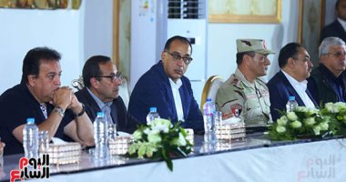 رئيس الوزراء يزور سيناء ويؤكد حرص الدولة على تنمية مشروعات أرض الفيروز