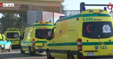 10 سيارات إسعاف تدخل غزة عبر رفح لنقل مصابين فلسطينيين للمستشفيات المصرية