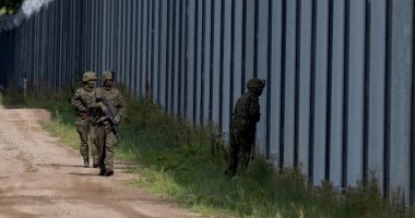 بولندا تمدد عمليات التفتيش على حدودها مع سلوفاكيا للحد من الهجرة غير الشرعية