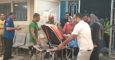 القاهرة الإخبارية: وصول 5 مصابين فلسطينيين إلى مستشفى العريش لتلقى العلاج