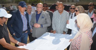 وزير الرى ومحافظ بنى سويف يتفقدان موقع مشروع إنشاء المرسى النهرى