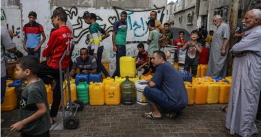 جارديان: نقص مياه الشرب النظيفة لـ 95% من سكان غزة يهدد بحدوث أزمة