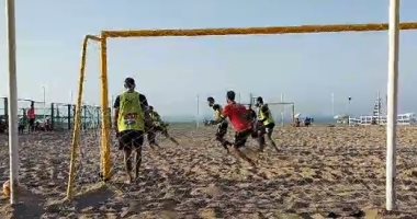 شاطئ سيد درويش المجانى بالإسكندرية يستقبل معسكر تدريب لمنتخب الكرة الشاطئية