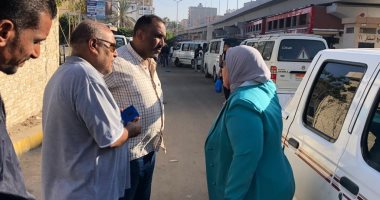 محافظ الإسكندرية يوجه رؤساء الأحياء بالمرور على المواقف ومحطات الوقود