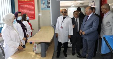 محافظ القاهرة يتفقد مستشفى عين شمس العام لمتابعة الخدمات الطبية.. صور 